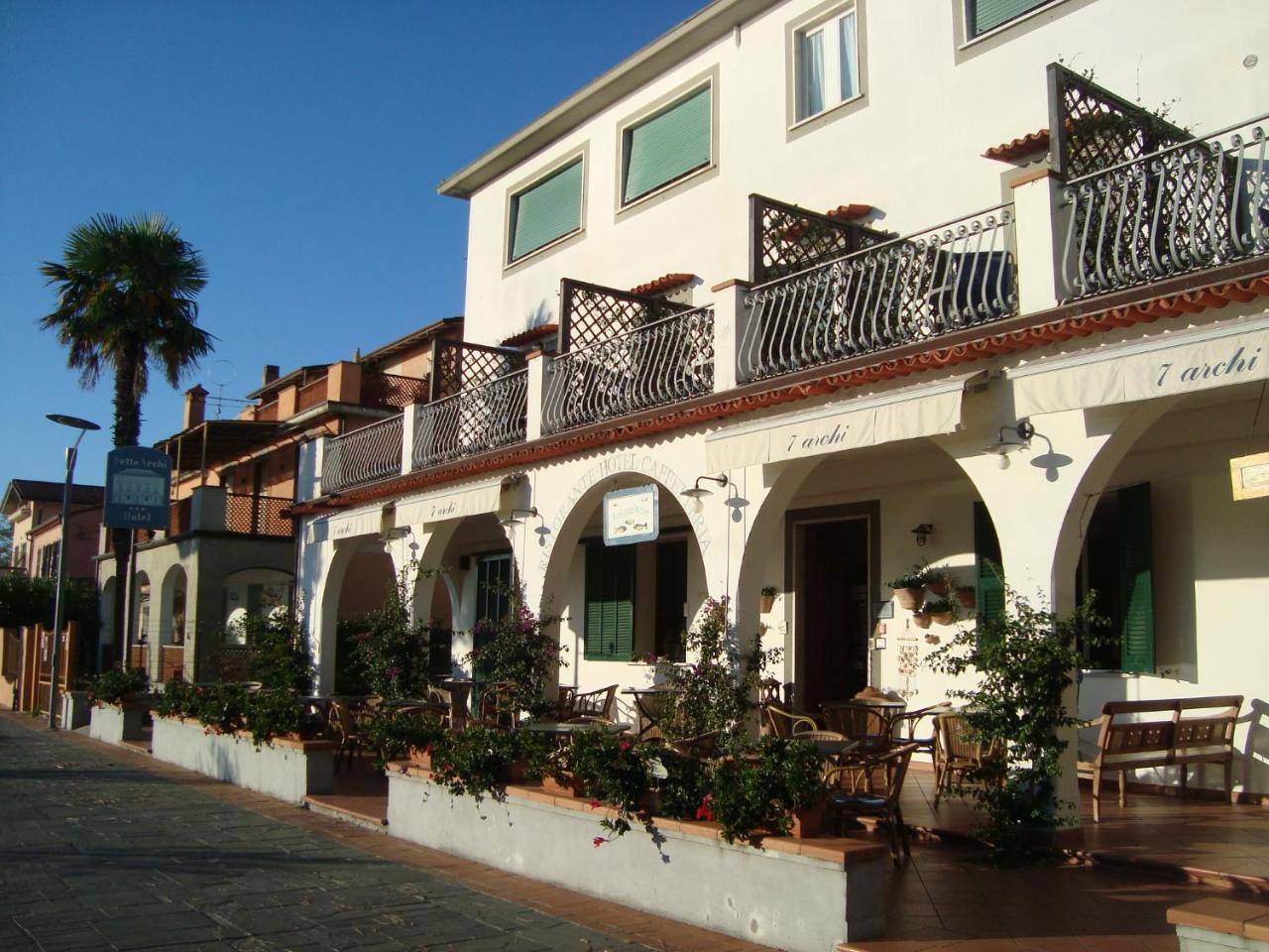 Hotel Sette Archi Bocca di Magra Exterior photo